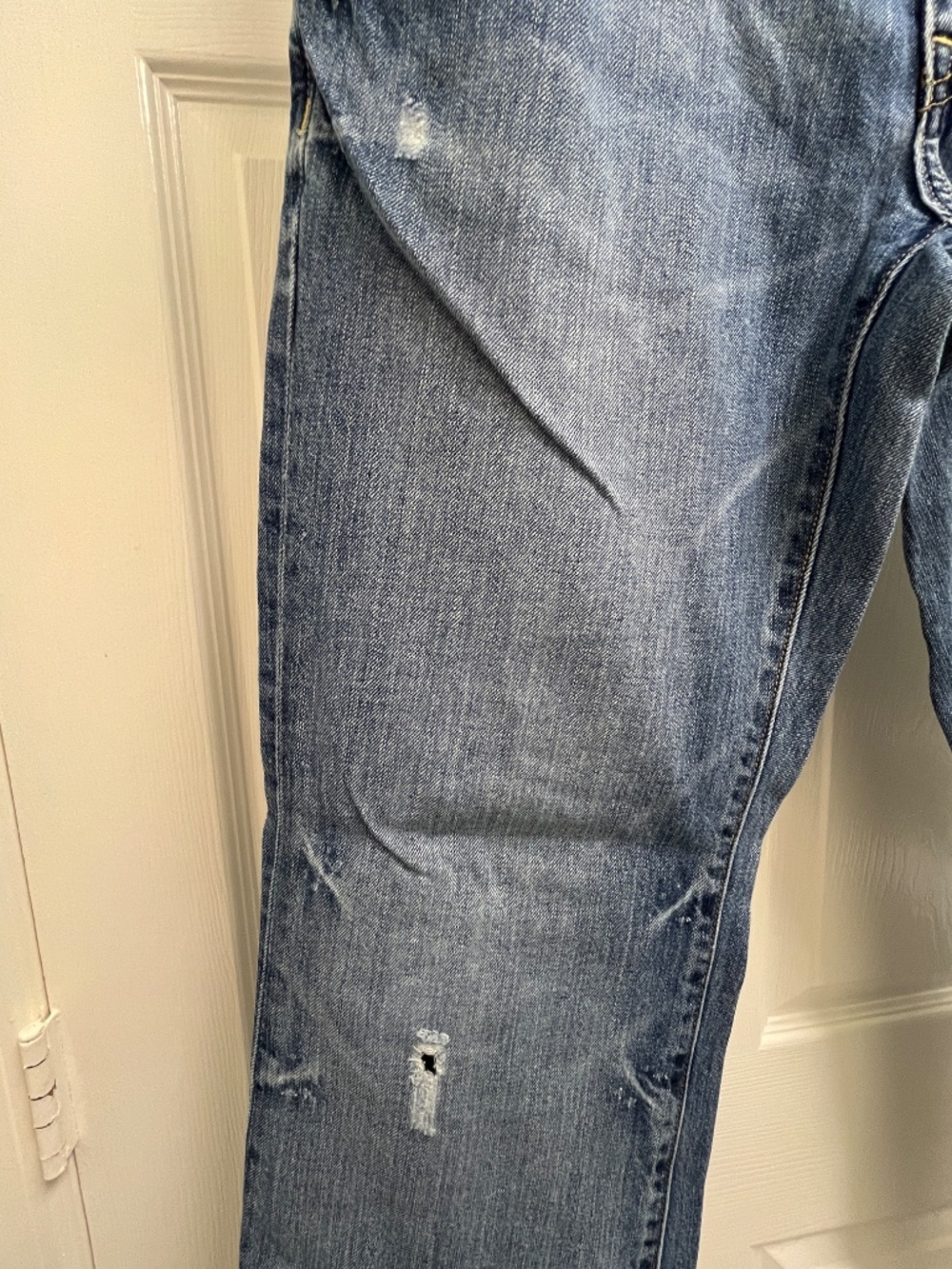 Unisex Old Navy Distressed Bootcut 30W x 30L - Picture 4 of 16